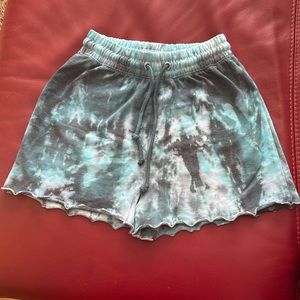 Cute Missguided Tie Dye Blue Shorts